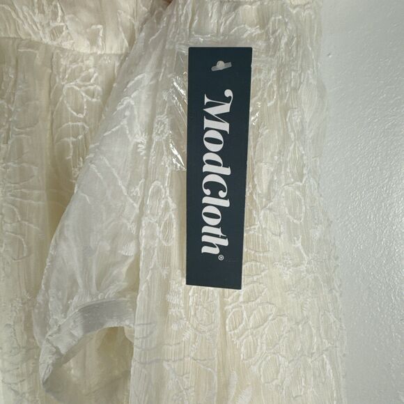 ModCloth Sz XS Just the Beginnings White Maxi Sheer Lace Overlay Dress NWT $199 - Picture 8 of 12